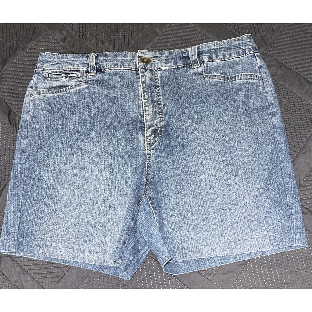 Bandolino Denim Jean Shorts Women’s Size 14